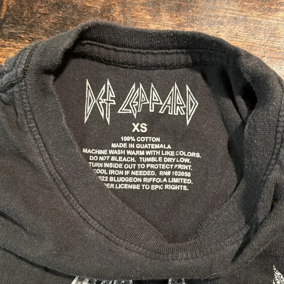 Def Leppard xs faded black t shirt band T - Picture 4 of 6
